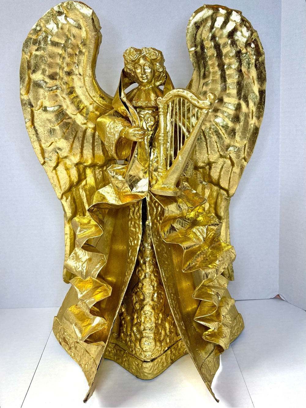 Vintage Silvestri 18” Gold Papier Mache Metal Wing Harp Angel Christmas Decor